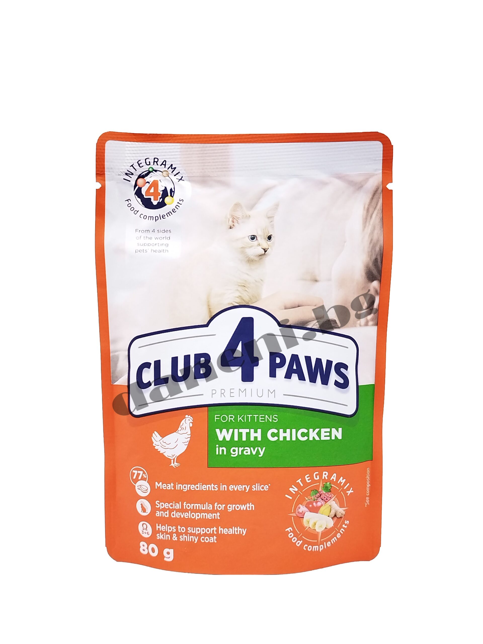 CLUB 4 PAWS пауч PREMIUM котка котенца с пилешко в сос 0.80 ГР. 24PCS – Пълноценна консервирана храна за котенца